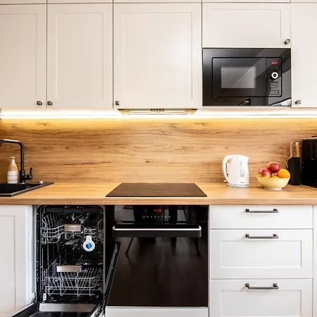 Apartament Przestrzenny 56m2 Z Tarasem - 2homerent Kołobrzeg